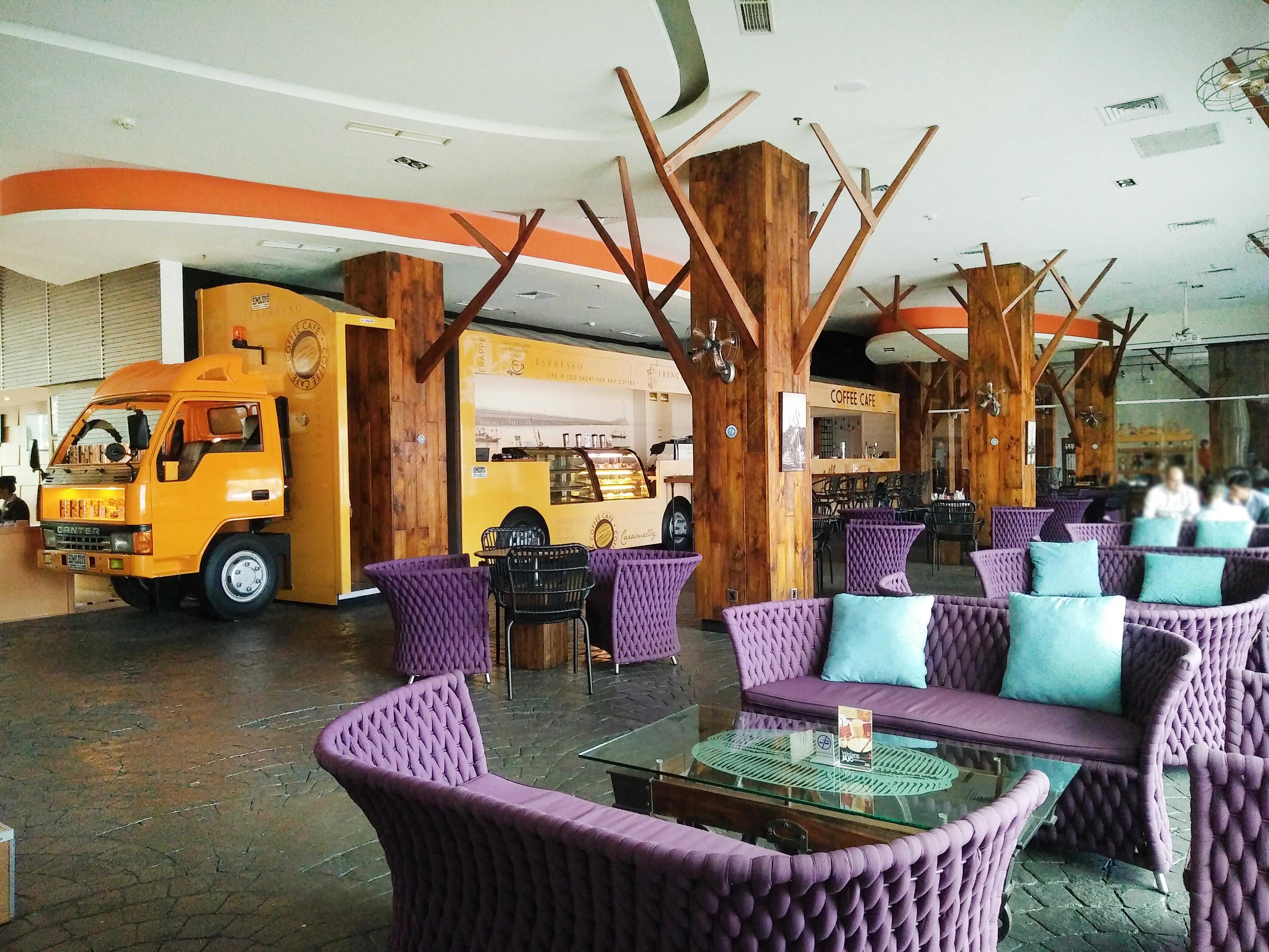 Mercure Surabaya Exterior photo