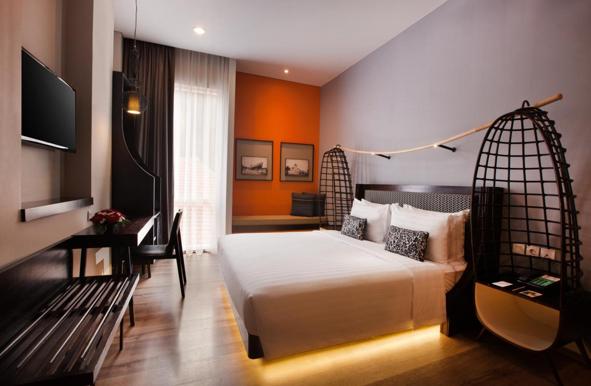 Mercure Surabaya Exterior photo